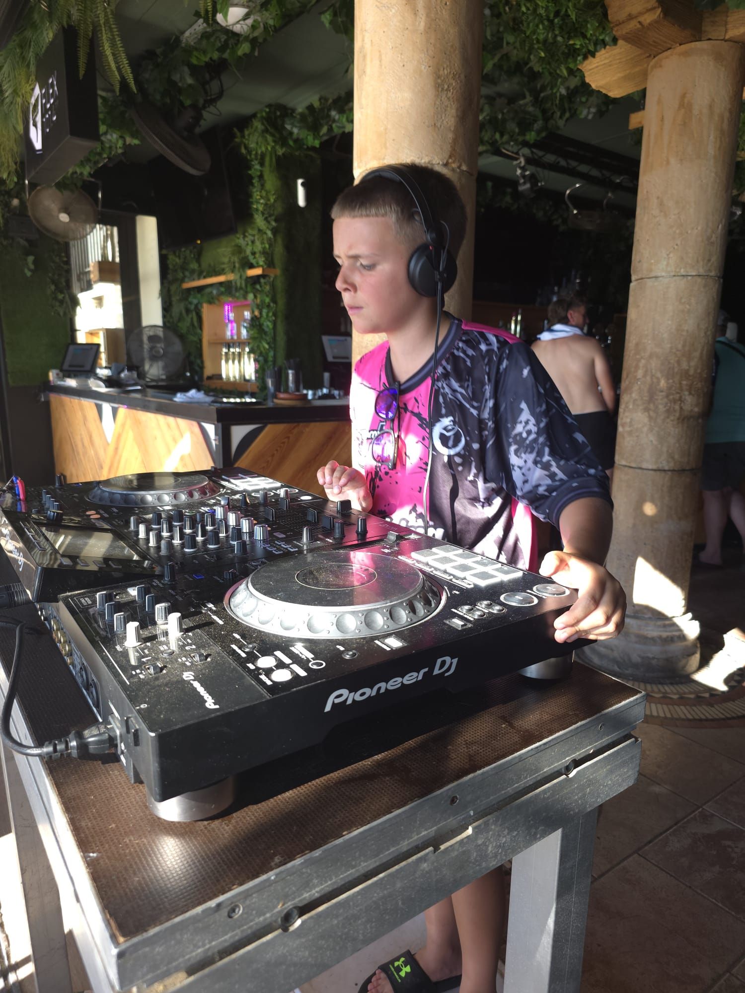 Melaa Teams Up with Young DJ Sensation Tommy K